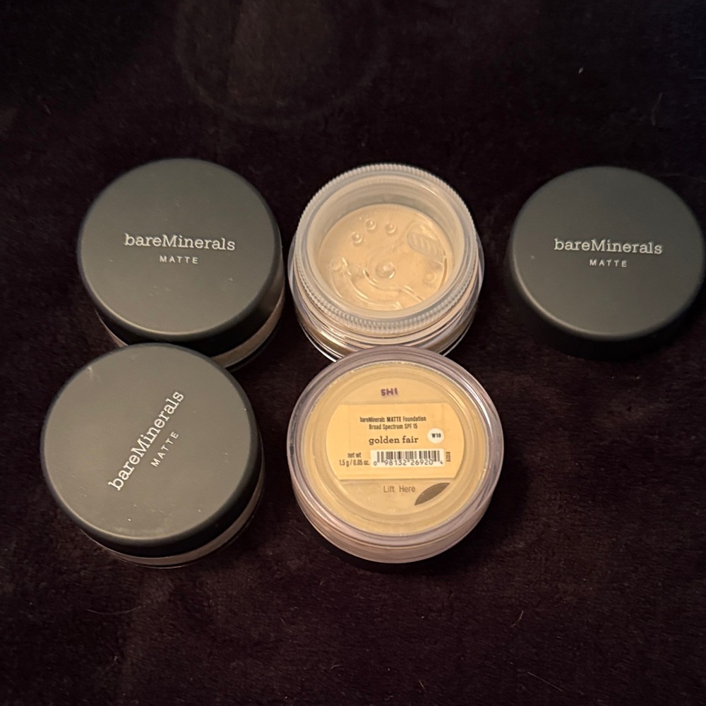 bareMinerals Matte Foundation Collection - Four